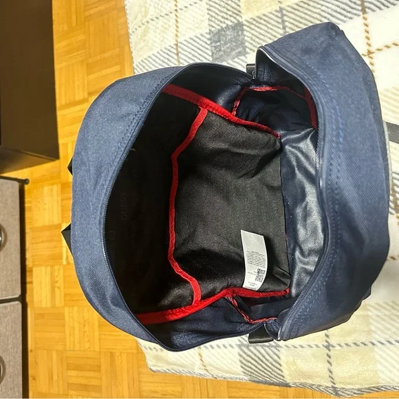 Guess Backpack - Picture 4 of 4